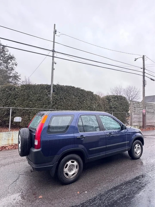 2003 Honda CR-V 2nd Gen - Image 5 of 15