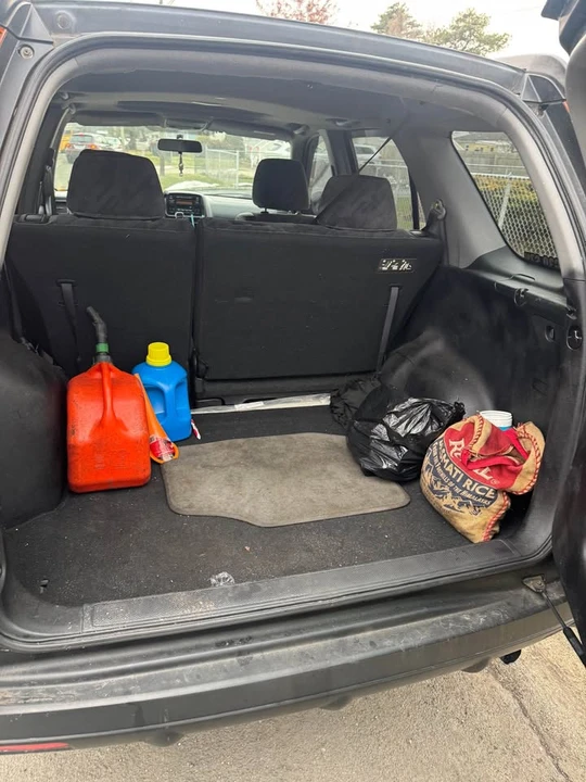 2003 Honda CR-V 2nd Gen - Image 11 of 14