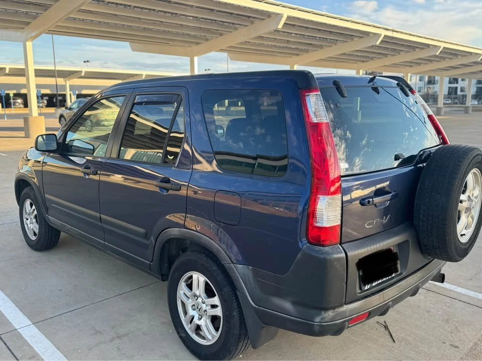 2003 Honda CR-V 2nd Gen - Image 5 of 9