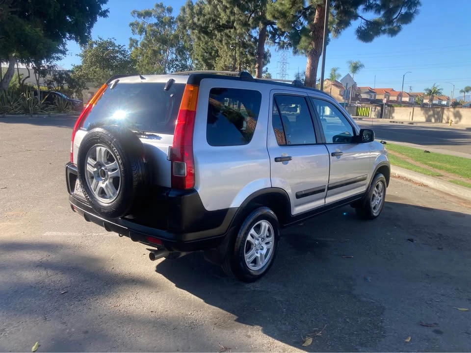 2003 Honda CR-V 2nd Gen - Image 5 of 11