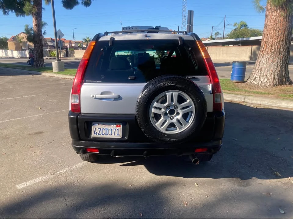 2003 Honda CR-V 2nd Gen - Image 4 of 11