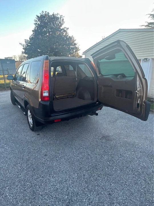 2003 Honda CR-V 2nd Gen - Image 6 of 14