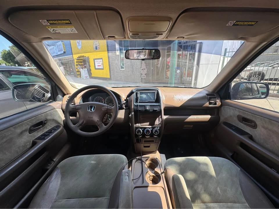 2003 Honda CR-V 2nd Gen - Image 5 of 9