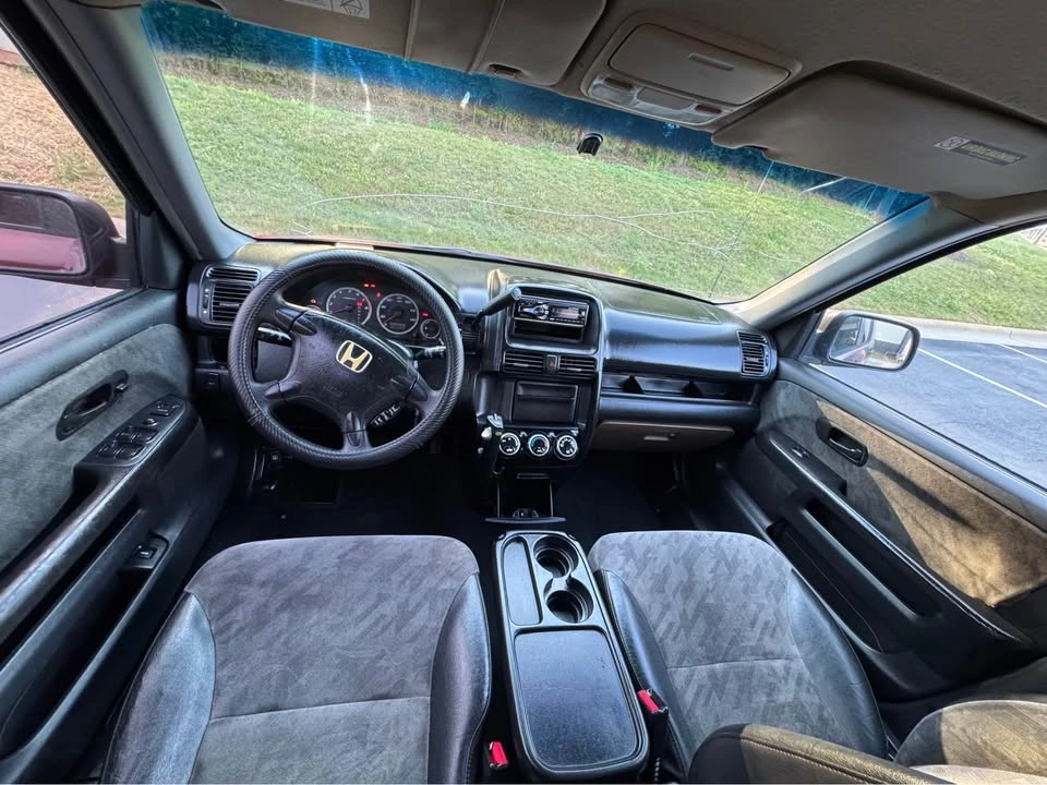 2003 Honda CR-V 2nd Gen - Image 6 of 17