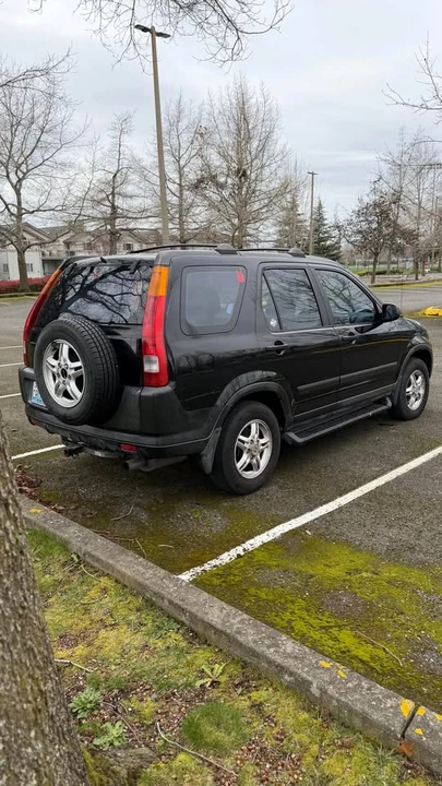 2003 Honda CR-V 2nd Gen - Image 4 of 11