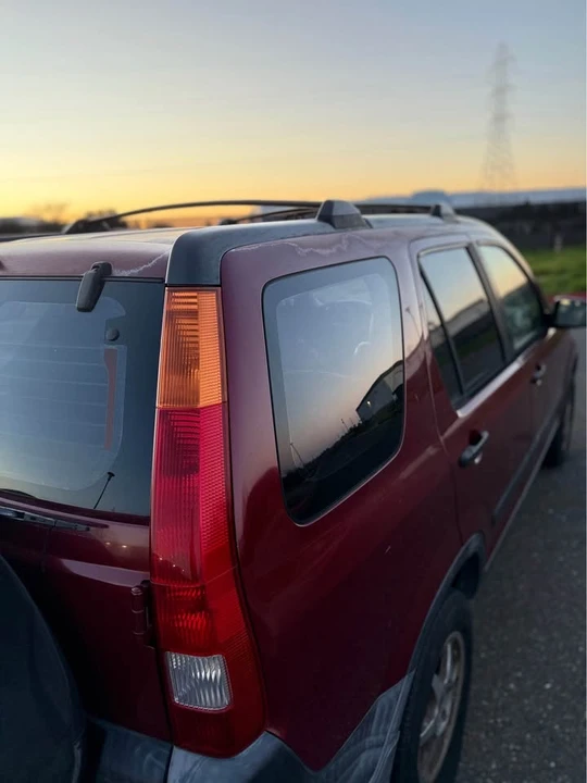 2003 Honda CR-V 2nd Gen - Image 15 of 15