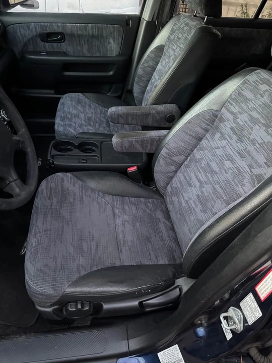 2003 Honda CR-V 2nd Gen - Image 9 of 20