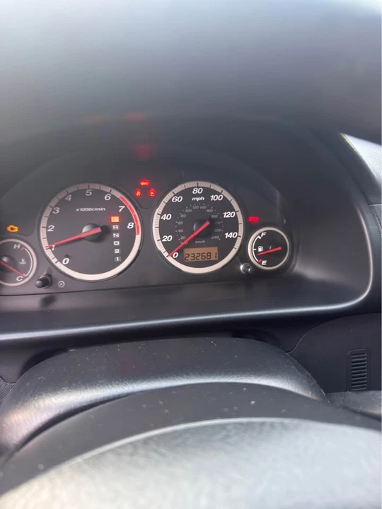 2003 Honda CR-V 2nd Gen - Image 12 of 16