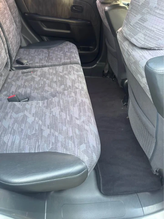 2003 Honda CR-V 2nd Gen - Image 15 of 16