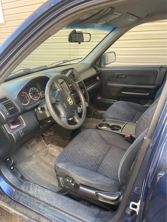 2003 Honda CR-V 2nd Gen - Image 5 of 9