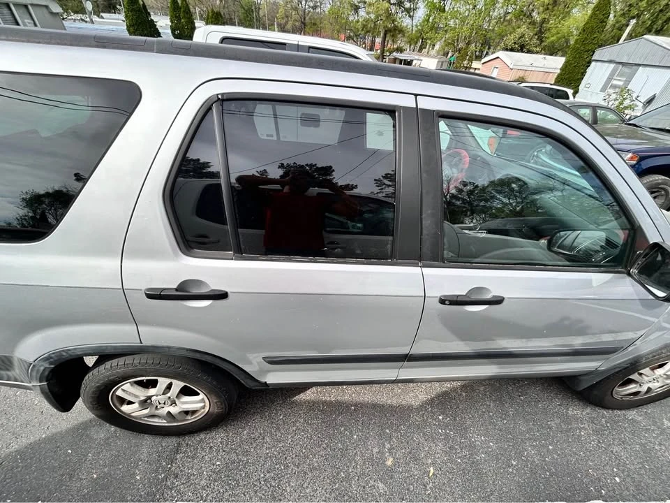 2003 Honda CR-V 2nd Gen - Image 5 of 13