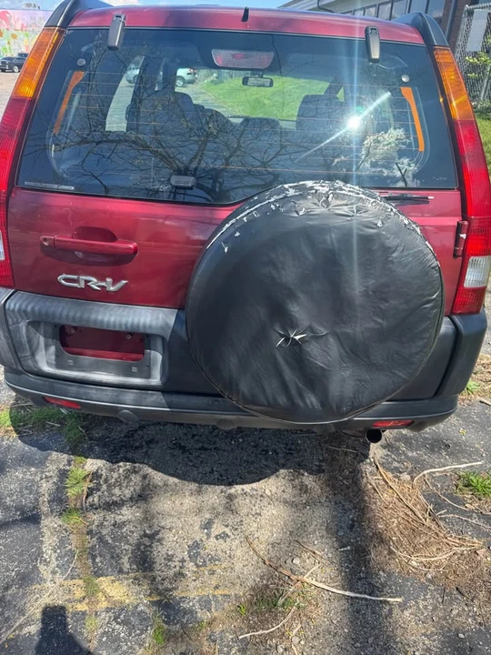 2003 Honda CR-V 2nd Gen - Image 4 of 8