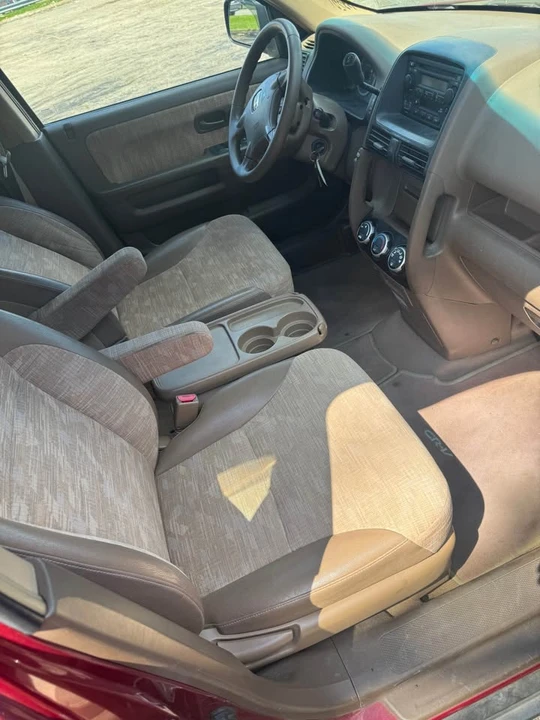 2003 Honda CR-V 2nd Gen - Image 6 of 8