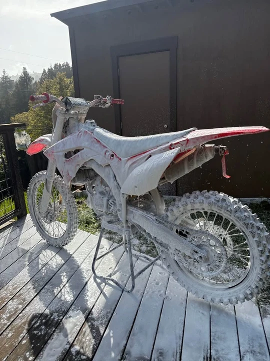 2003 Honda CR - Image 4 of 8