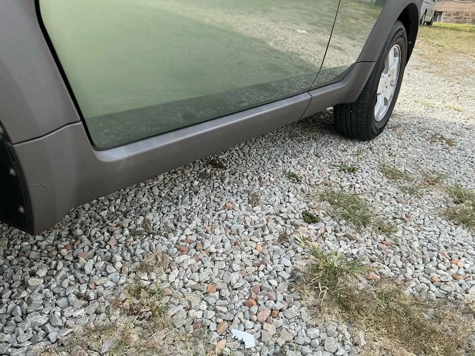 2003 Honda Element - Image 2 of 19