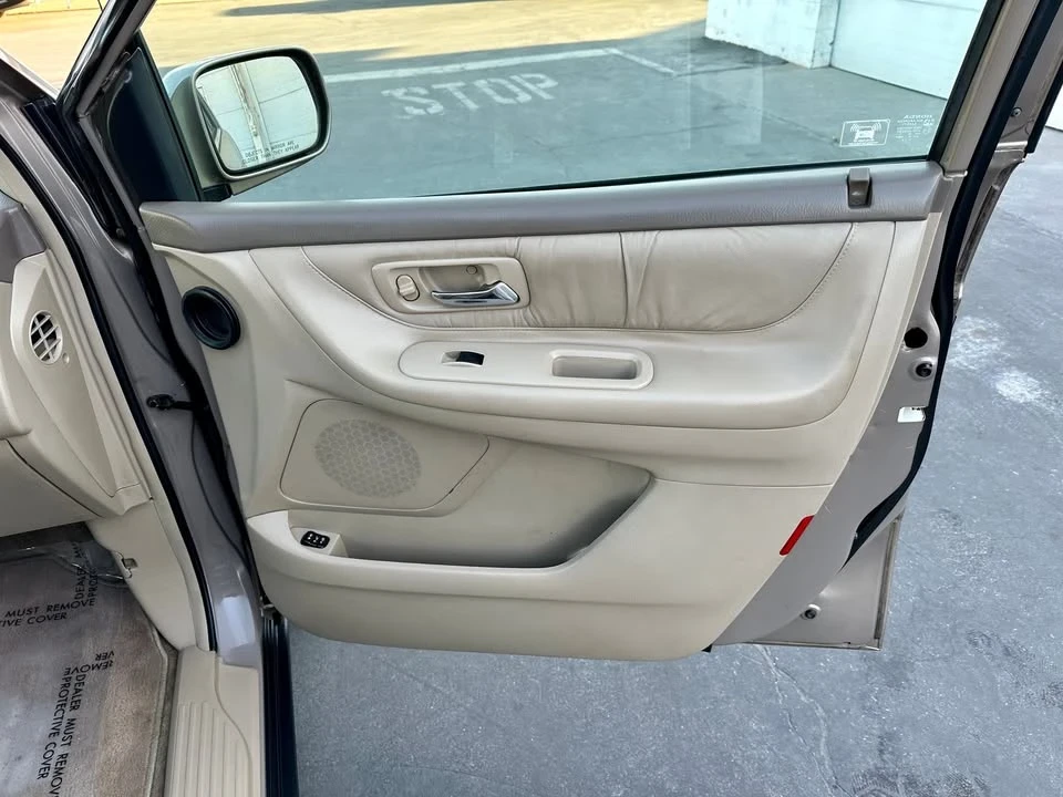 2003 Honda Odyssey - Image 10 of 15