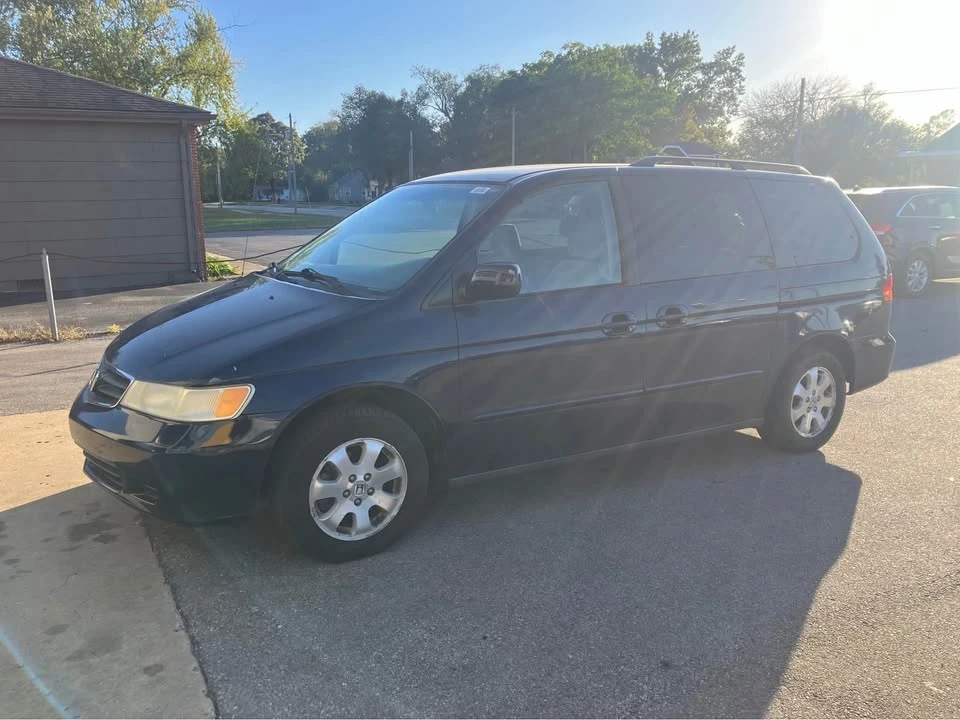 2003 Honda Odyssey - Image 2 of 7