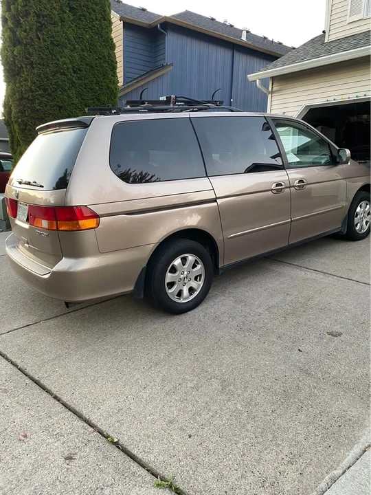 2003 Honda Odyssey - Image 11 of 12