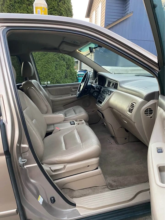 2003 Honda Odyssey - Image 5 of 12