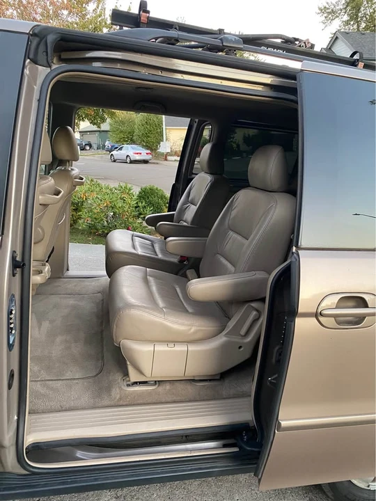2003 Honda Odyssey - Image 3 of 12