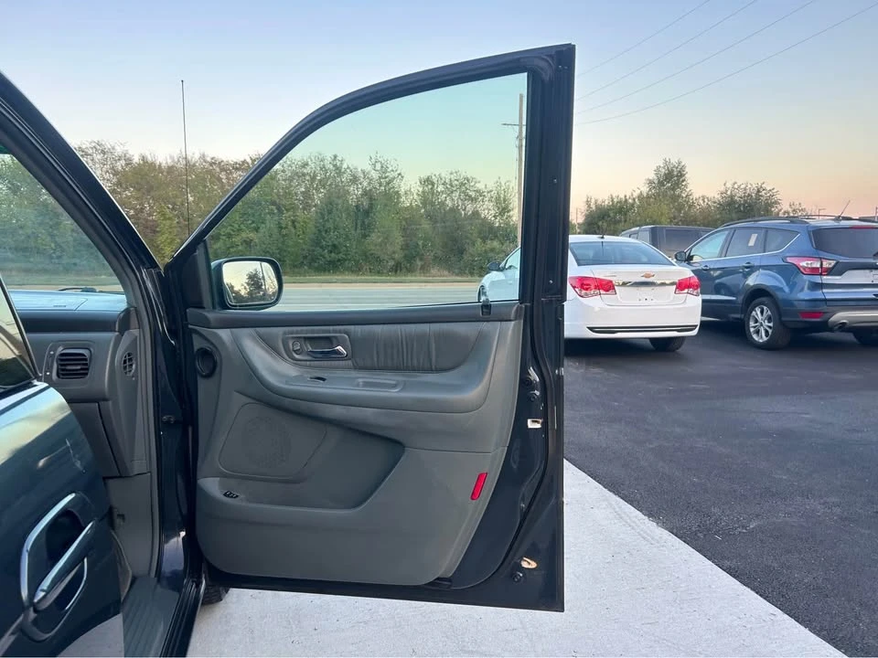 2003 Honda Odyssey - Image 10 of 20