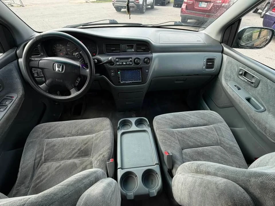 2003 Honda Odyssey - Image 3 of 15