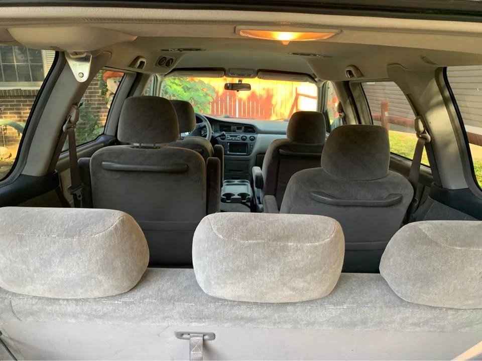 2003 Honda Odyssey - Image 3 of 6