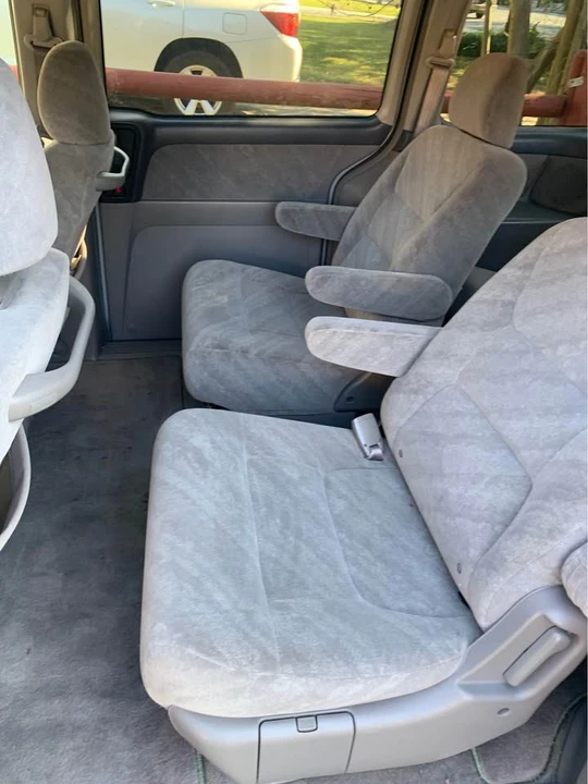 2003 Honda Odyssey - Image 4 of 6
