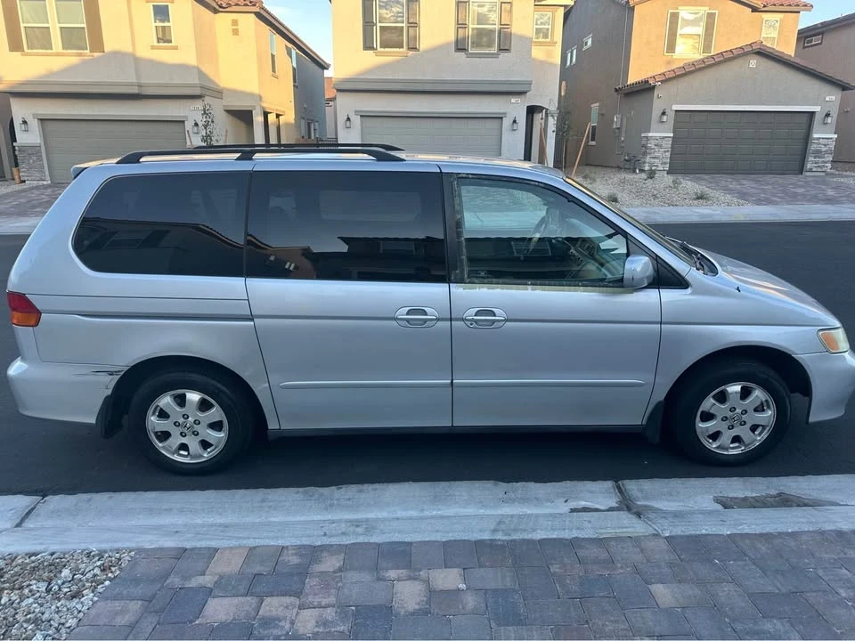 2003 Honda Odyssey - Image 6 of 11