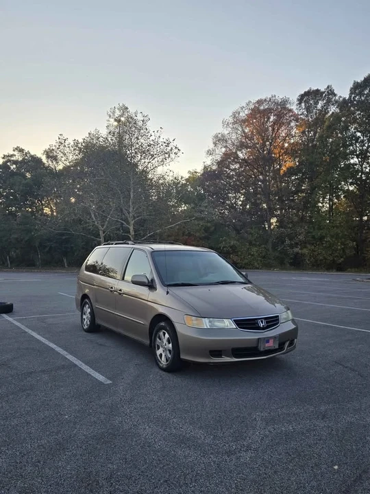 2003 Honda Odyssey - Image 2 of 20