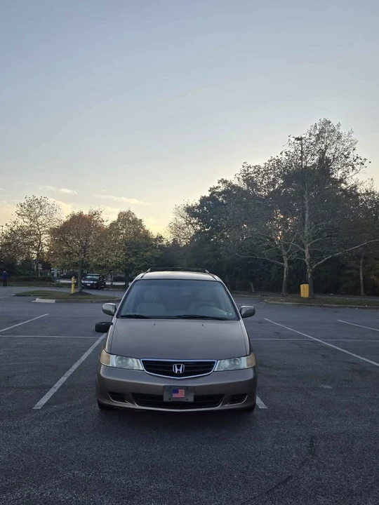 2003 Honda Odyssey - Image 3 of 20
