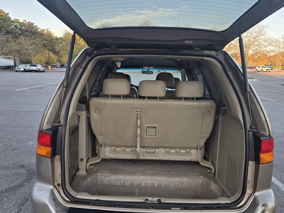 2003 Honda Odyssey - Image 10 of 20
