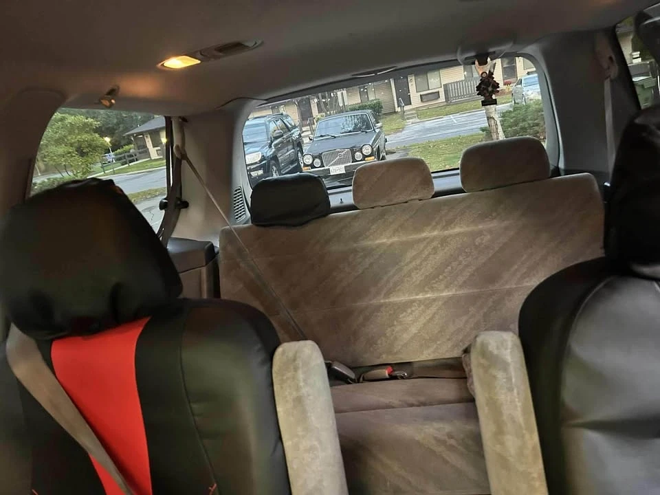 2003 Honda Odyssey - Image 8 of 8