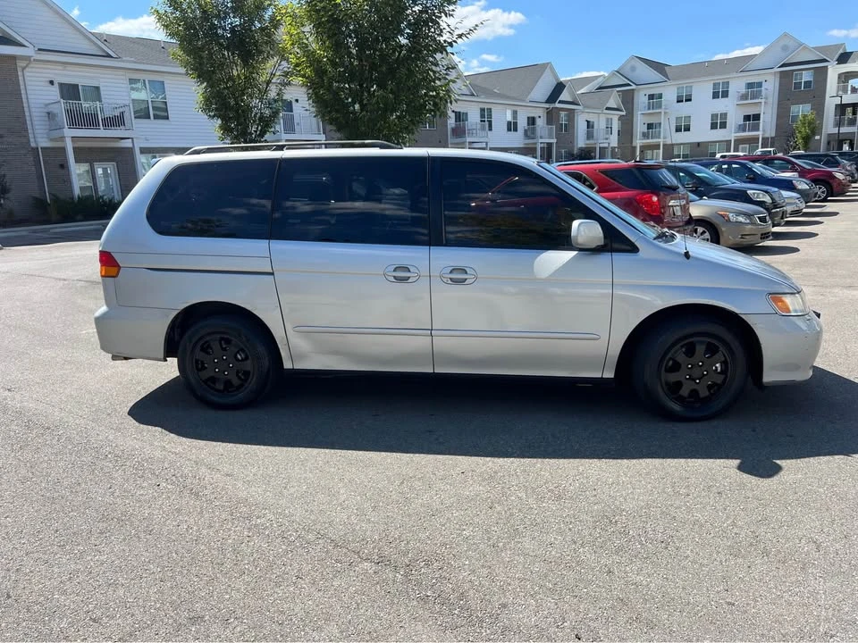 2003 Honda Odyssey - Image 6 of 11