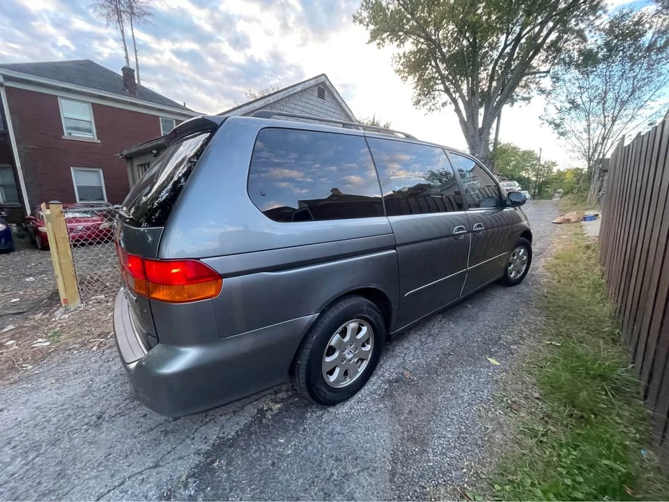2003 Honda Odyssey - Image 5 of 7