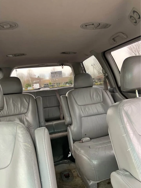 2003 Honda Odyssey - Image 12 of 12