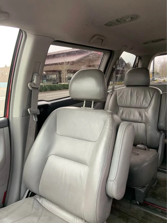 2003 Honda Odyssey - Image 11 of 12