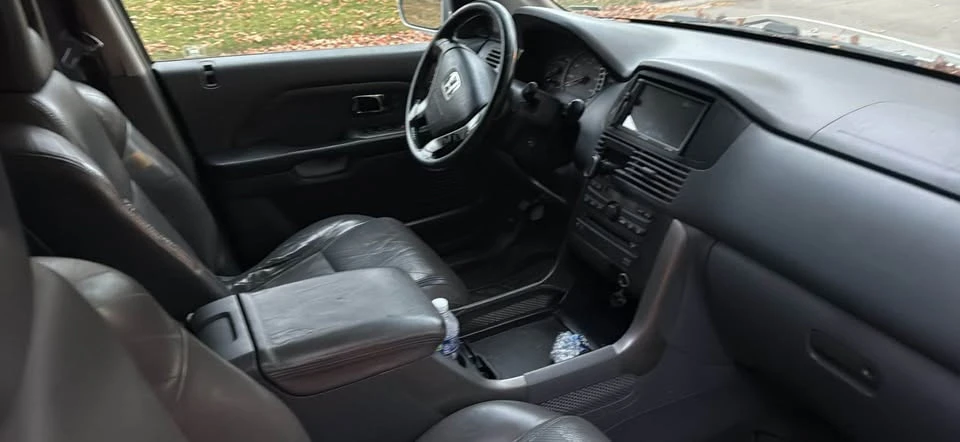 2003 Honda Pilot 1st Gen - Image 4 of 7