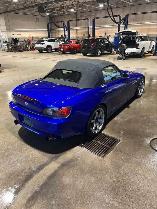 2003 Honda AP1 S2000 - Image 8 of 12