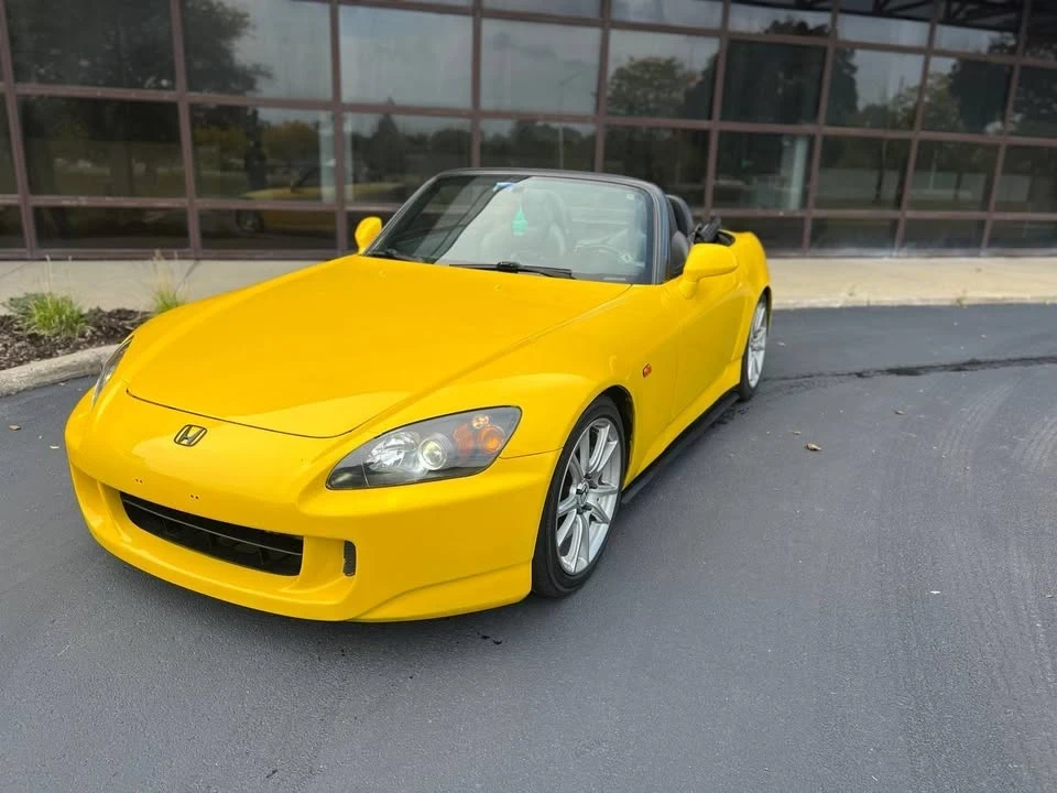 2003 Honda AP1 S2000 - Image 2 of 17