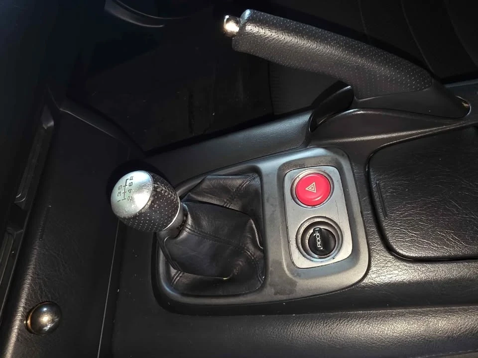 2003 Honda AP1 S2000 - Image 12 of 19