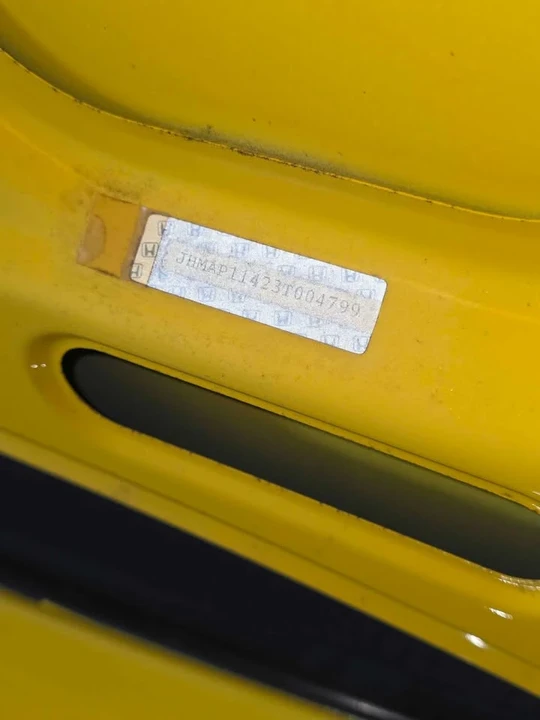 2003 Honda AP1 S2000 - Image 4 of 19