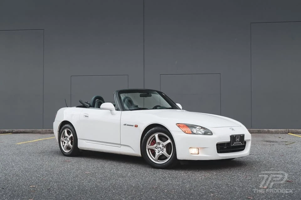 2003 Honda AP1 S2000 - Image 2 of 18