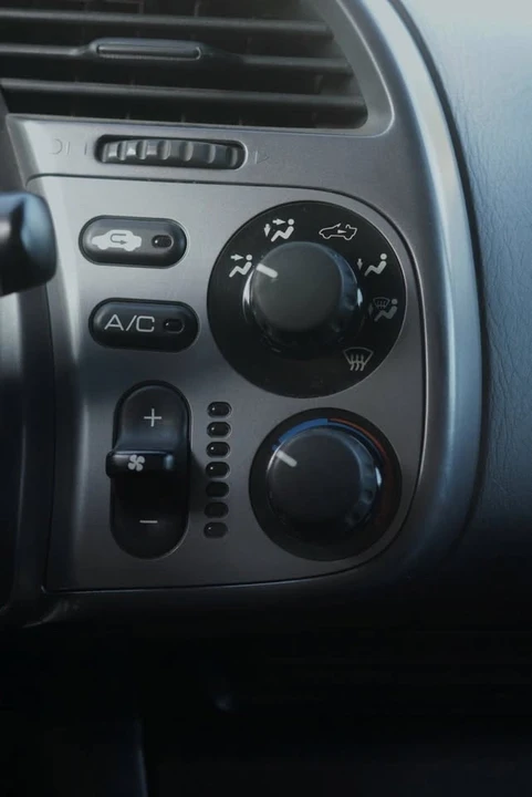 2003 Honda AP1 S2000 - Image 16 of 20