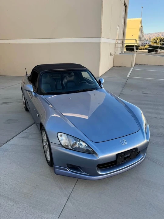 2003 Honda AP1 S2000 - Image 2 of 13