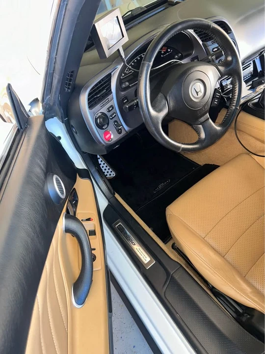 2003 Honda AP1 S2000 - Image 3 of 4