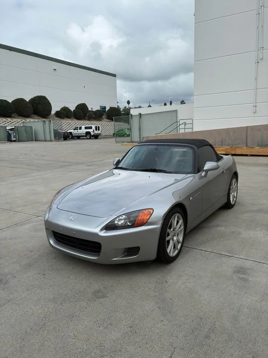 2003 Honda AP1 S2000 - Image 2 of 19