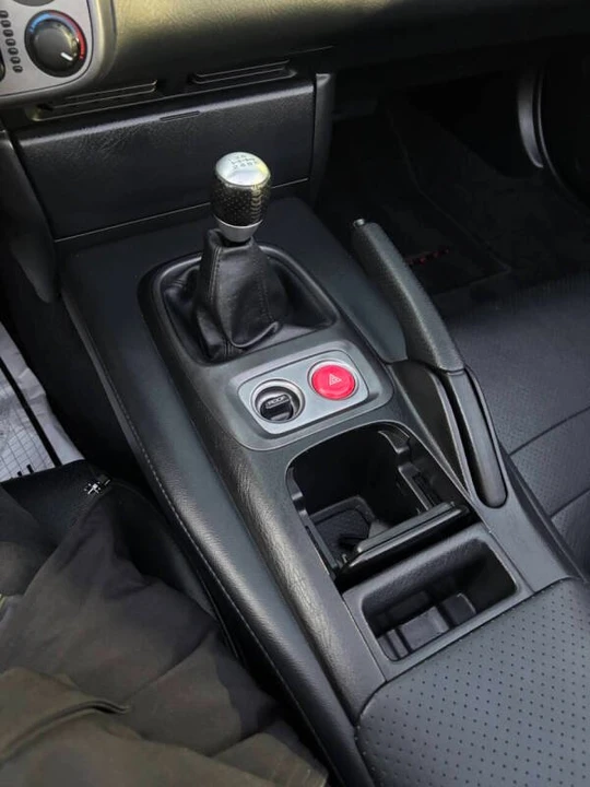 2003 Honda AP1 S2000 - Image 10 of 19