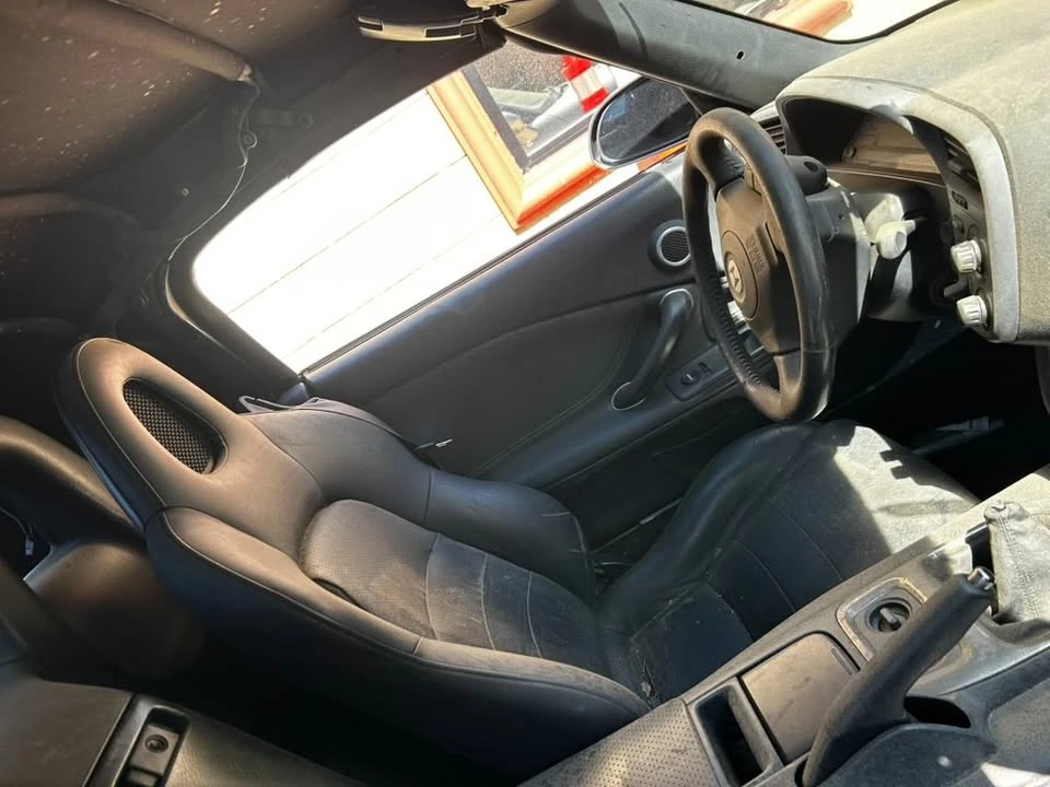 2003 Honda AP1 S2000 - Image 6 of 11