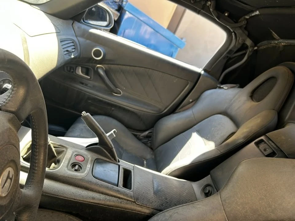 2003 Honda AP1 S2000 - Image 7 of 11